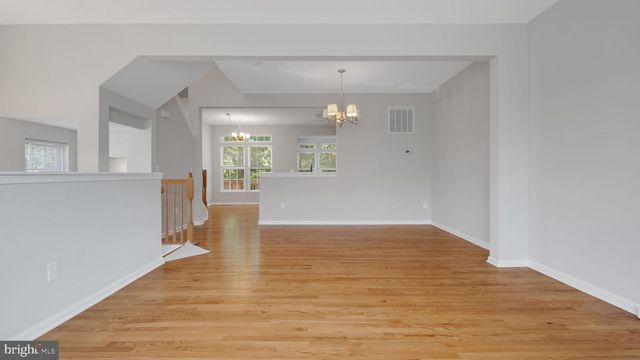 4724 HANRAHAN PL, Alexandria, VA 22309