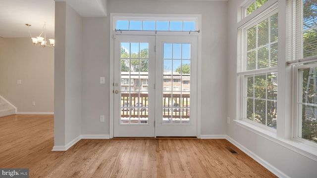 4724 HANRAHAN PL, Alexandria, VA 22309