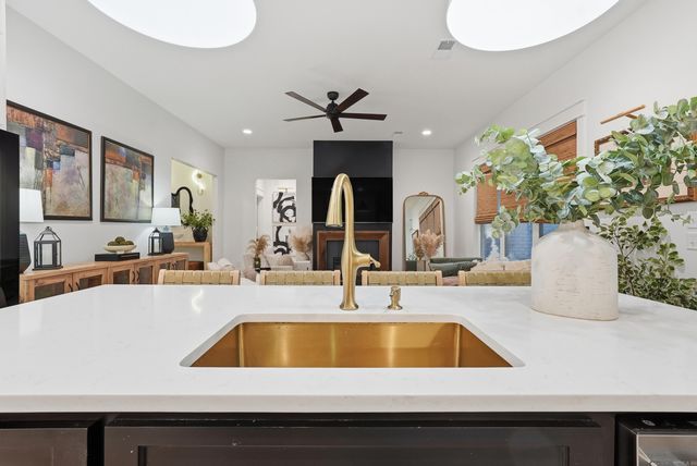 2455 WILMINGTON DR, Conway, AR 72034