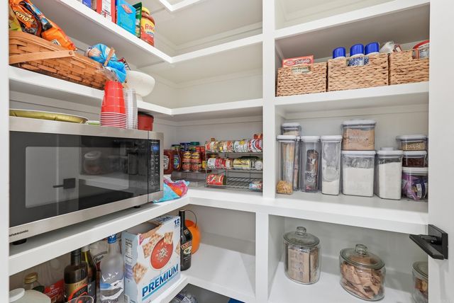 2455 WILMINGTON DR, Conway, AR 72034