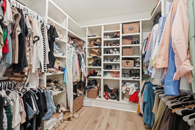 2455 WILMINGTON DR, Conway, AR 72034