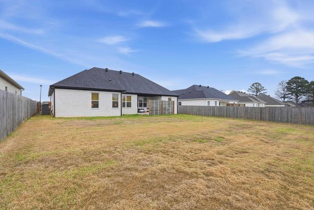 2455 WILMINGTON DR, Conway, AR 72034