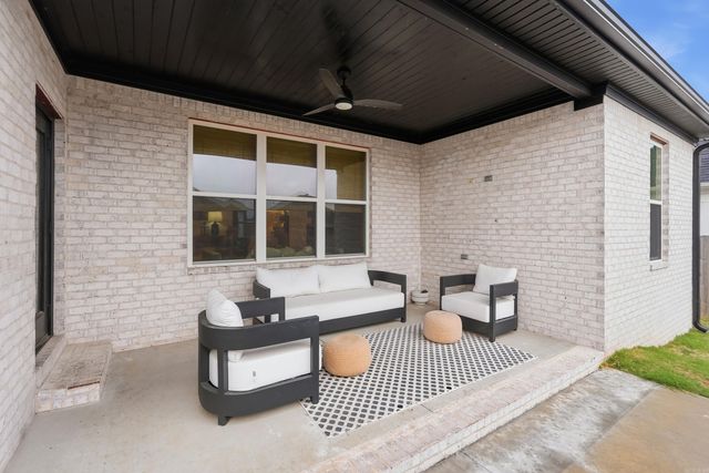 2455 WILMINGTON DR, Conway, AR 72034