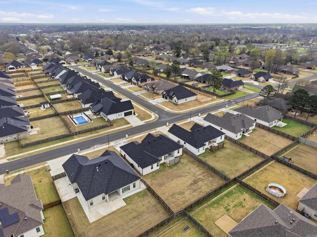 2455 WILMINGTON DR, Conway, AR 72034