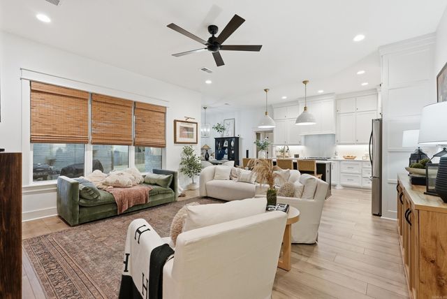 2455 WILMINGTON DR, Conway, AR 72034