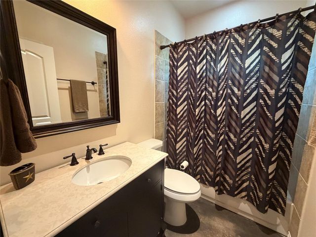 2302 Belaire DR, Granite Shoals, TX 78654