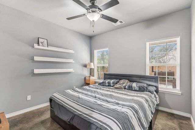 2302 Belaire DR, Granite Shoals, TX 78654