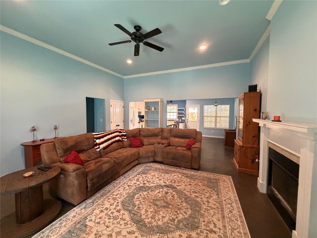 2302 Belaire DR, Granite Shoals, TX 78654