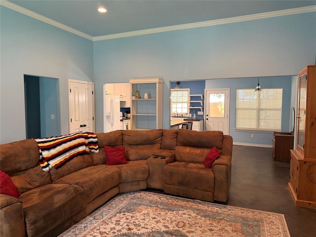 2302 Belaire DR, Granite Shoals, TX 78654