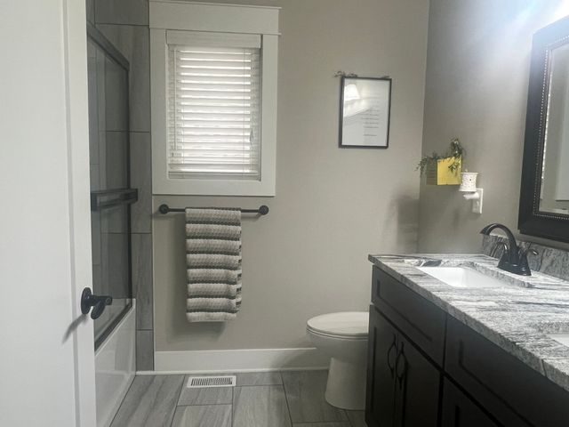 4715 Wisconsin Avenue, Des Moines, IA 50317