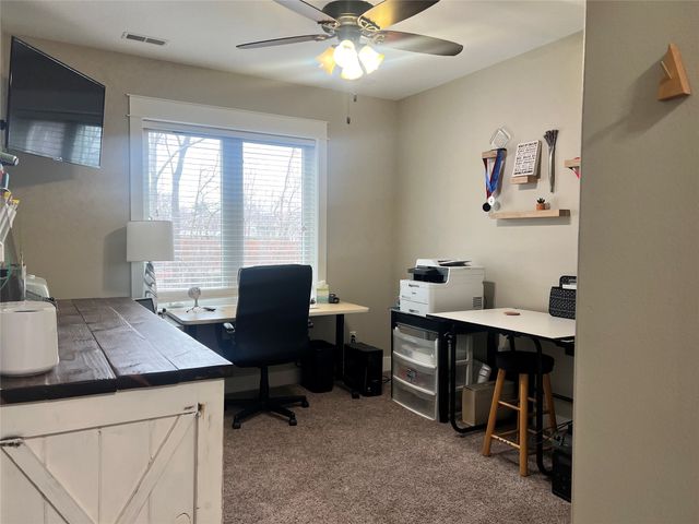 4715 Wisconsin Avenue, Des Moines, IA 50317