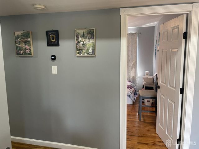 202 N Oaks Boulevard N, North Brunswick, NJ 08902