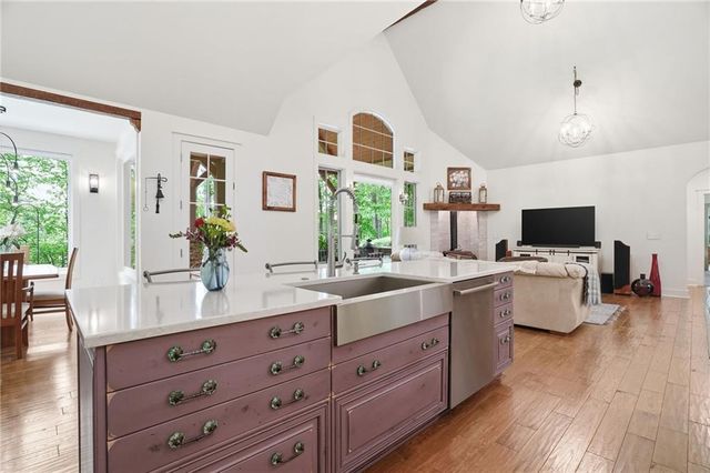 2149 Batesville Road, Canton, GA 30115