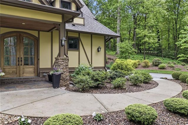 2149 Batesville Road, Canton, GA 30115