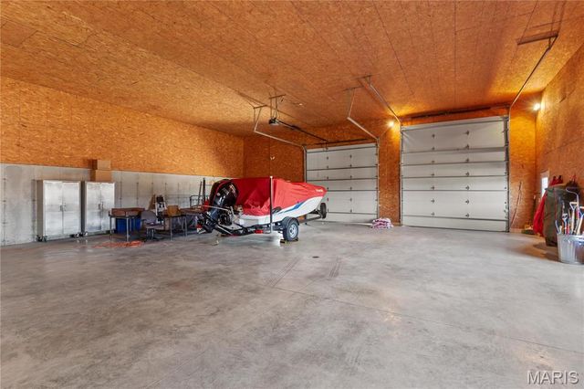 137 Crestview Drive, Marthasville, MO 63357
