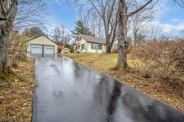 44 Beavers St, High Bridge Boro, NJ 08829