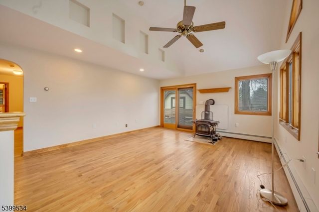 44 Beavers St, High Bridge Boro, NJ 08829