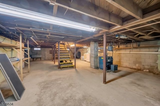 44 Beavers St, High Bridge Boro, NJ 08829