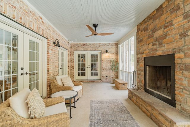 1000 Norfleet Dr, Nashville, TN 37220