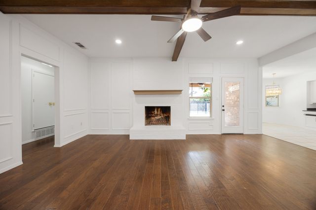 2701 Baldwin Drive, Arlington, TX 76012