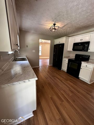 641 Honey Creek Road, Mcdonough, GA 30252