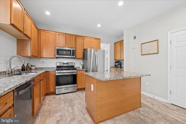 604 BUSHYTAIL DR, Frederick, MD 21703