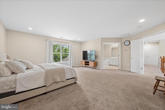 604 BUSHYTAIL DR, Frederick, MD 21703