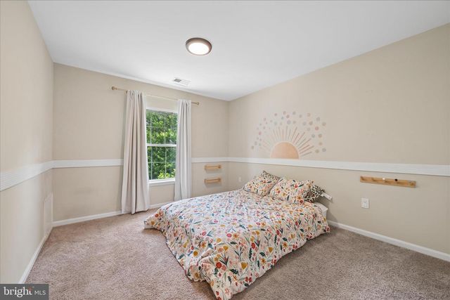 604 BUSHYTAIL DR, Frederick, MD 21703