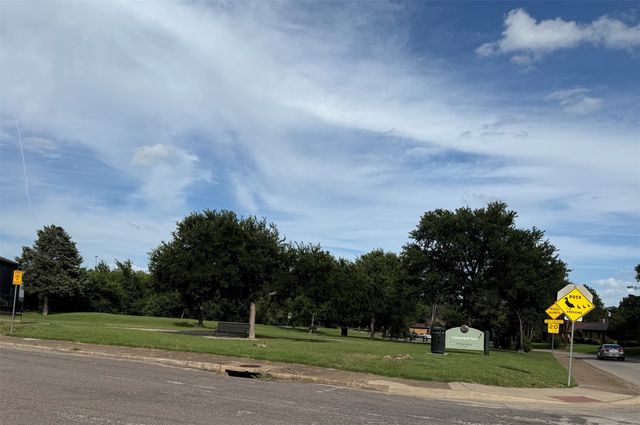 9495 Timberleaf Drive, Dallas, TX 75243