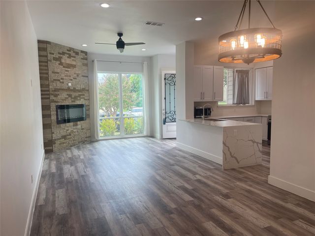 9495 Timberleaf Drive, Dallas, TX 75243