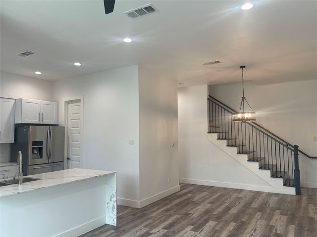 9495 Timberleaf Drive, Dallas, TX 75243