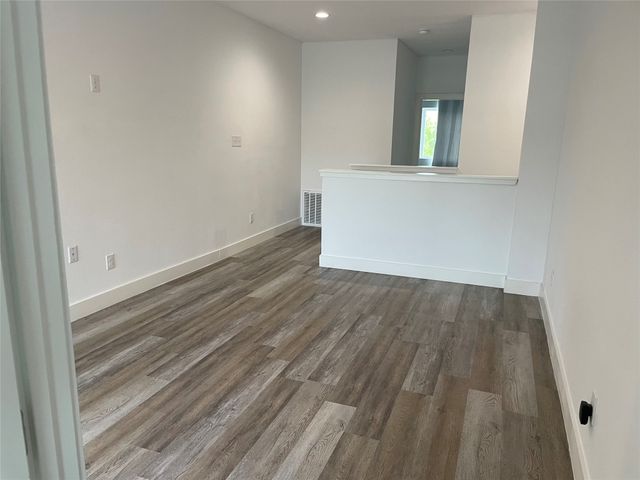 9495 Timberleaf Drive, Dallas, TX 75243