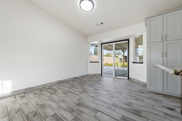 2771 North Street, Anderson, CA 96007