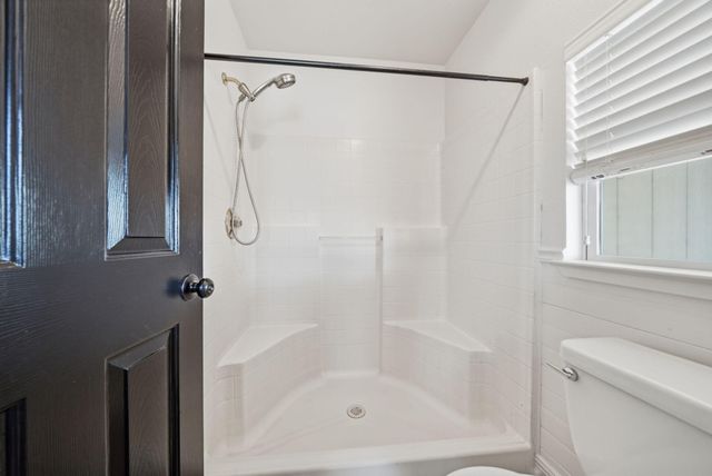 2771 North Street, Anderson, CA 96007