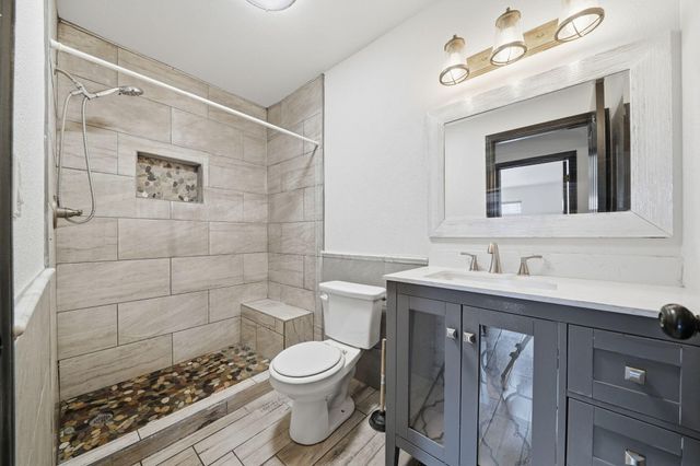 2771 North Street, Anderson, CA 96007