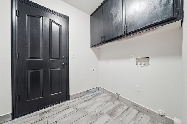 2771 North Street, Anderson, CA 96007