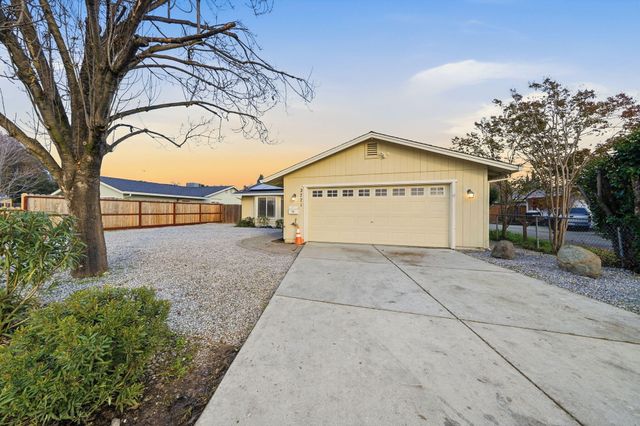 2771 North Street, Anderson, CA 96007