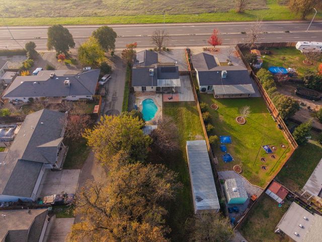 2771 North Street, Anderson, CA 96007