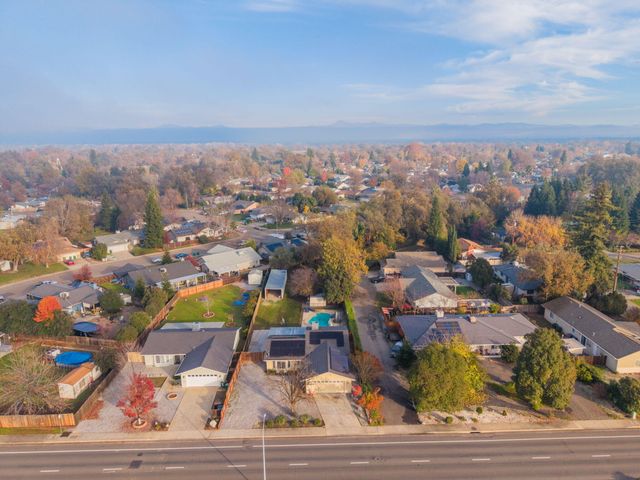 2771 North Street, Anderson, CA 96007