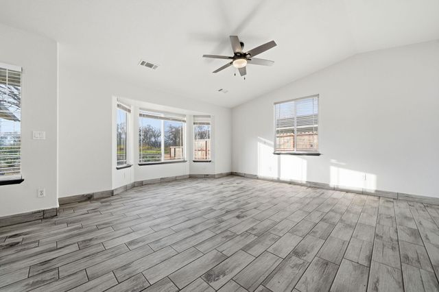 2771 North Street, Anderson, CA 96007