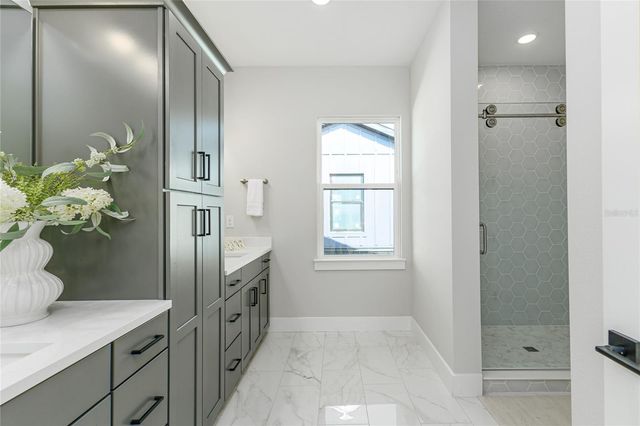 3009 1ST AVENUE N, St Petersburg, FL 33713