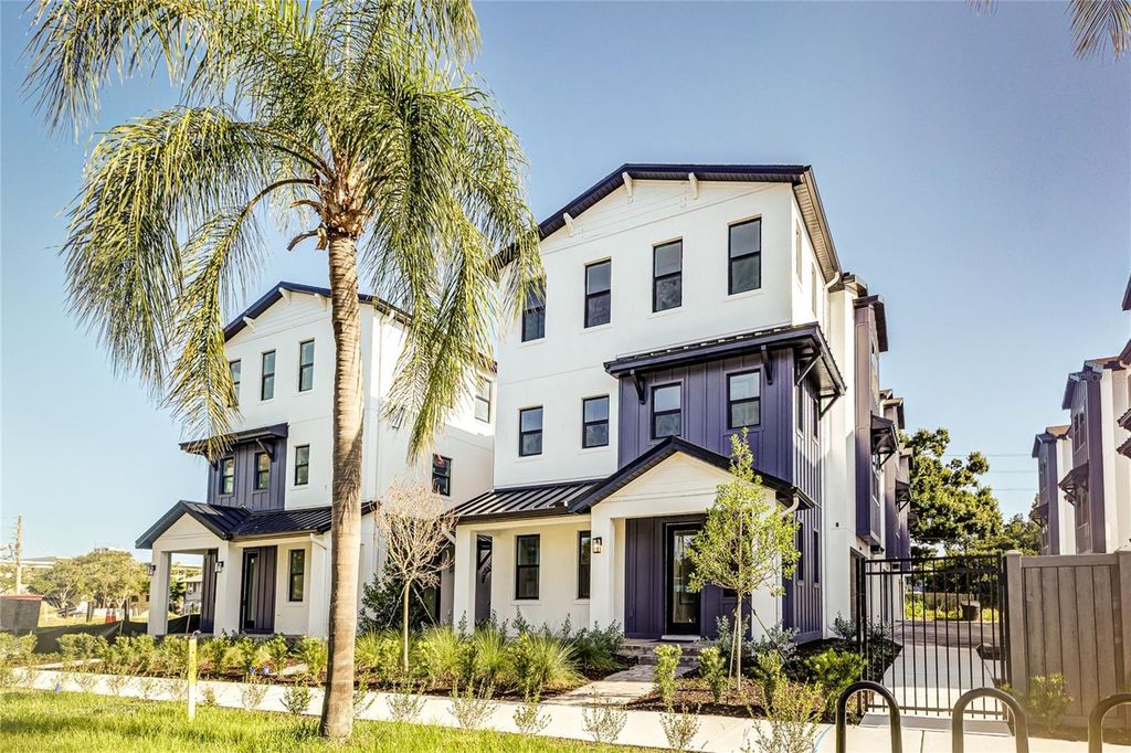 3009 1ST AVENUE N, St Petersburg, FL 33713