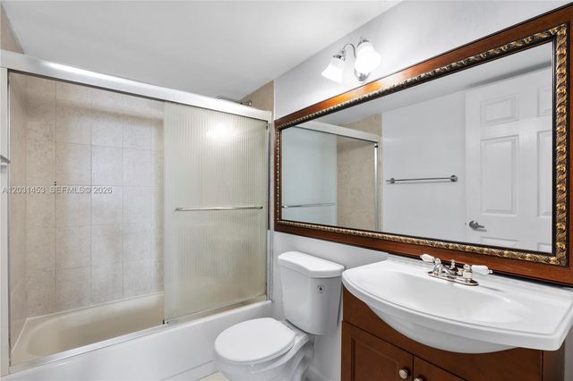 1605 Bay Road 503, Miami Beach, FL 33139