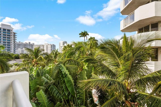 1605 Bay Road 503, Miami Beach, FL 33139