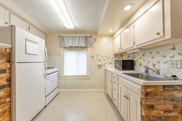 Address unavailable.