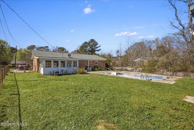 308 Antoinette Drive, Wilmington, NC 28412