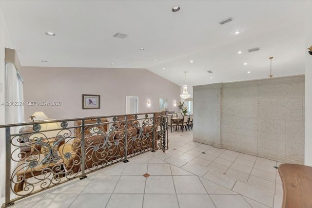 9941 SW 143rd St, Miami, FL 33176