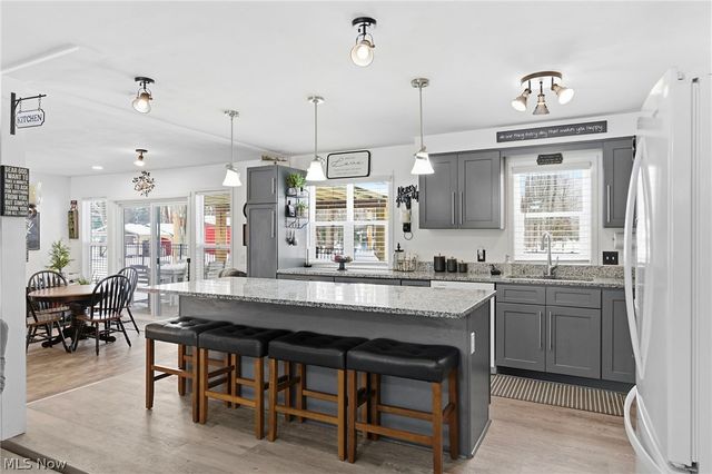 8791 Edgehill Road, Mentor, OH 44060