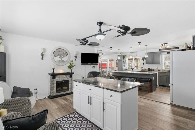 8791 Edgehill Road, Mentor, OH 44060