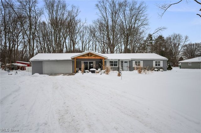 8791 Edgehill Road, Mentor, OH 44060